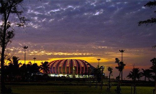 形容歌好听用什么词表达（形容歌好听用什么词表达出来）